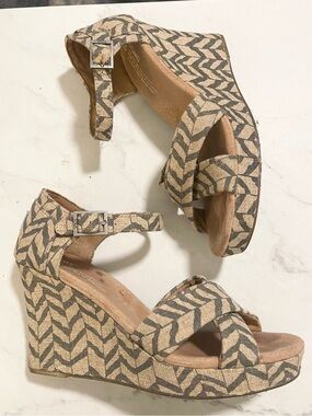 Toms Alondra Wedge Sandal Canvas Gray & Taupe Ankle Strap Sz 9.5